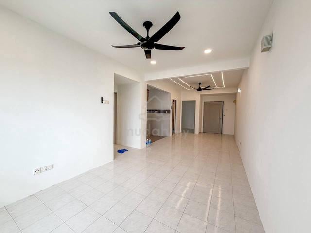 Villa Tropika (Bangi) 1