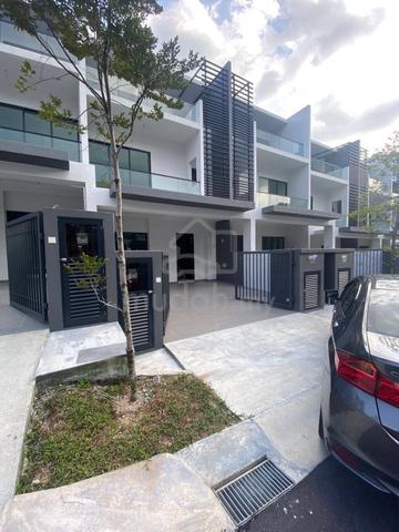 6 room Residensi Bukit Orkid for rent at Cheras Batu 9 1