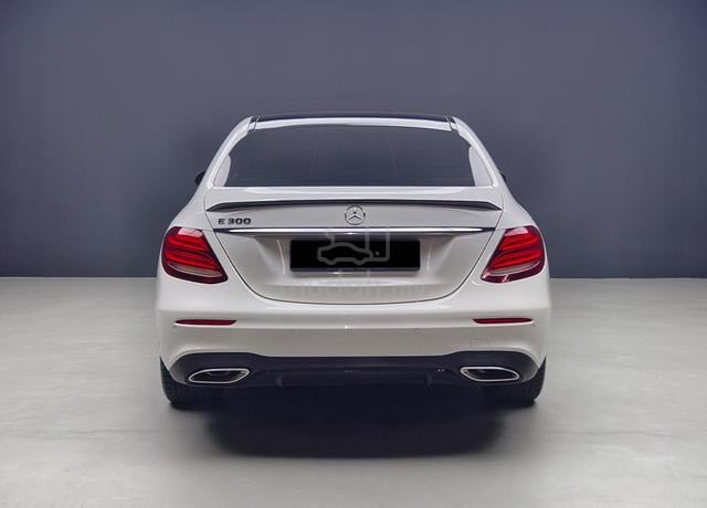 Mil72k 2018 Mercedes Benz E-CLASS 300 AMG FSR MERC - 3
