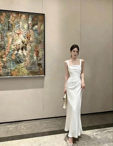 new white long casual dress - photo 2 of 2