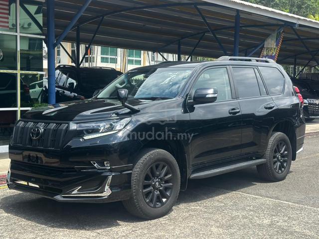 Matte Black Editionš„2022 Toyota PRADO 2.8 TX-L 7s - 4