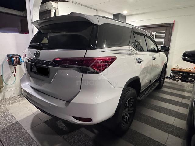 2017 Toyota FORTUNER 2.4 VRZ (A) - 4