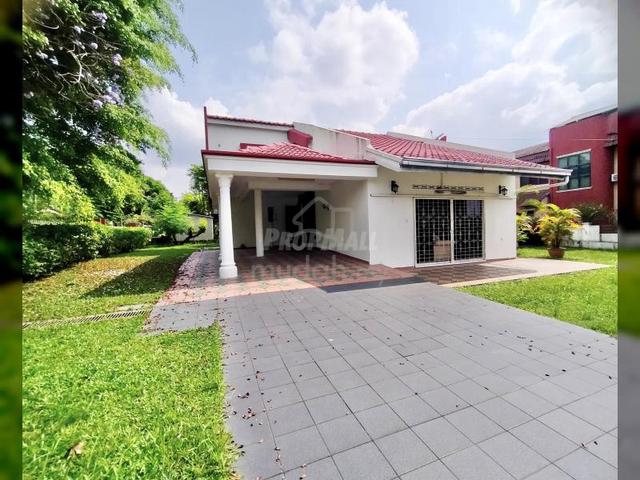 Double Storey Corner Lot Bungalow Seksyen 3 Shah Alam For Sale 1