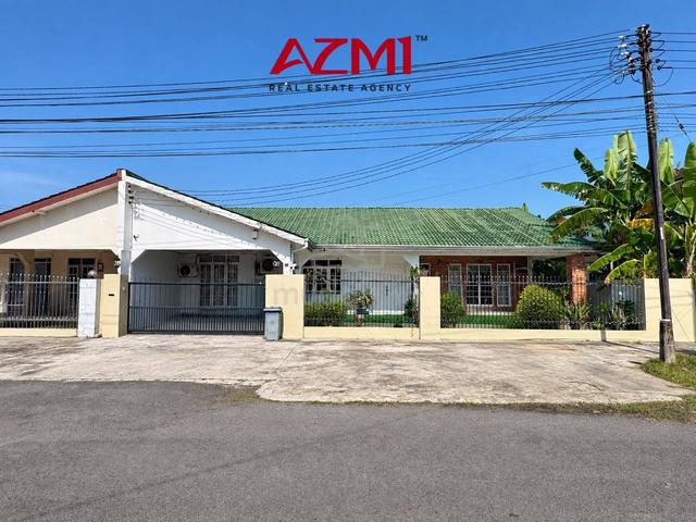 Single Storey Semi Detached at Lutong Baru Miri 1