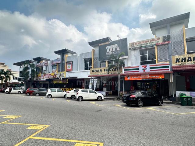 Facing Road Bandar Laguna Merbok 3 Stry Shoplot For Sale 1