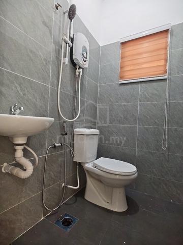 Room At Bandar Sunggala Belakang Shell 1