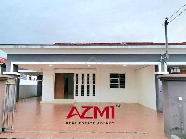 Fully Tiled Car Porch Single Storey Terrace Corner Jalan Bakam Miri 1