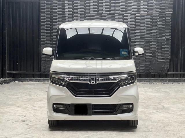 2017 Honda N BOX 660 CUSTOM (A)FU/LL LOAN - 3