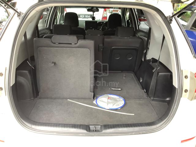 2011 Toyota WISH 1.8 S (A) ONE OWNER LOW MILEAGE - 5