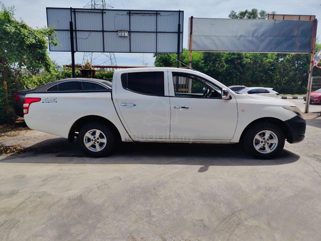 2017 Mitsubishi TRITON 2.5 QUEST M EZ LOAN PENUH - 5