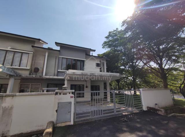 [CORNER] Antara Gapi Cantik 1