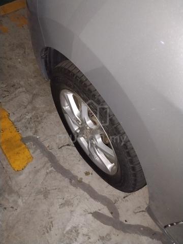 2017 Perodua AXIA 1.0 G (A) - 5