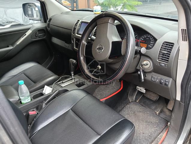 2011 Nissan NAVARA 2.5 CALIBRE (A) - 5