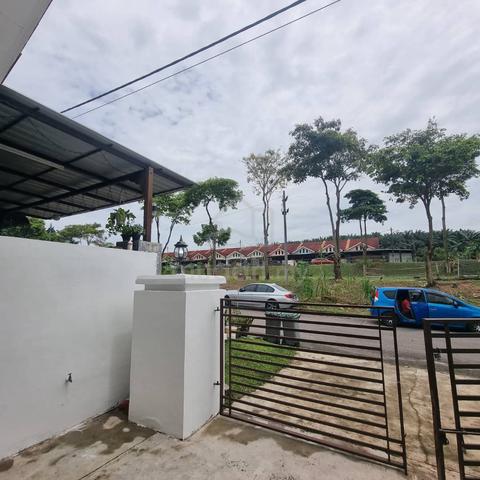 Single Storey / Bandar Putra / Jalan Tiong / Kulai / Senai / Indrapura 3