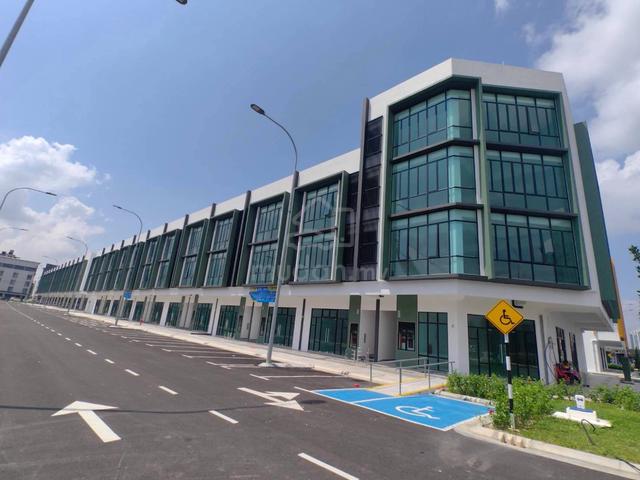 For Rent 3 Storey New Shop Lot Permas Avenue 1