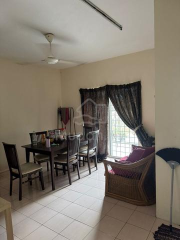 Selangor Puncak Jalil 2-Storey Below Market Terraced House For Sale 1
