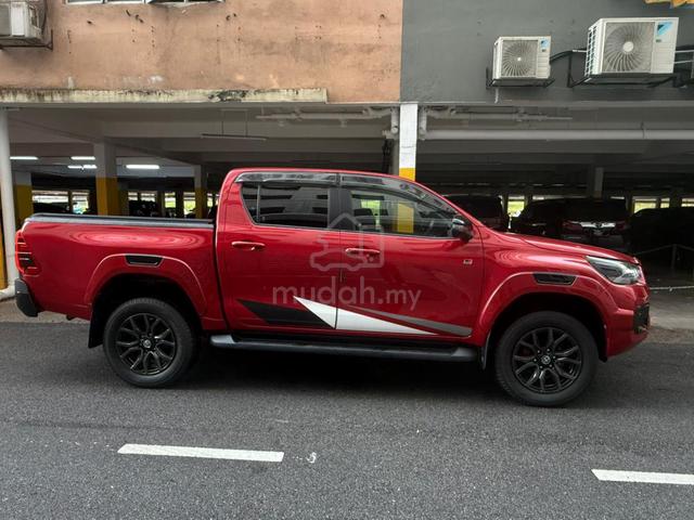 2023 Toyota HILUX 2.8 GR SPORT (TOYOTA WARRANTY) - 5