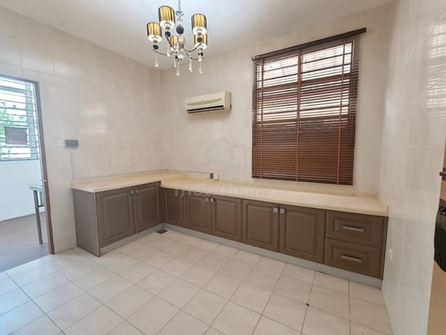 3 storey Semi D | Taman Landmark | Bundusan | for rent 1