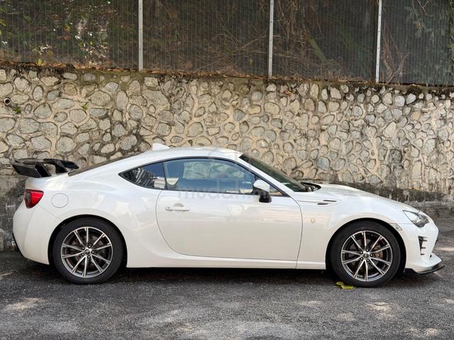 Toyota 86 2.0 AUTOMATIC ZN6 FACELIFT /REG YEAR2020 - 3