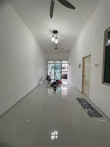 [HOT AREA] Teres Setingkat Perumahan Kg. Padang Indah, Kuantan 2