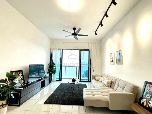 Queens Residences Q1 @ Queens Waterfront 1