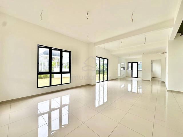 Corner Lot 2-Storey Semi-D Bohemia @ Eco Sanctuary, Bandar Rimbayu 1