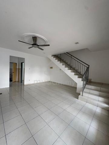 Bandar Layangkasa 2 Storey Terrace House 1