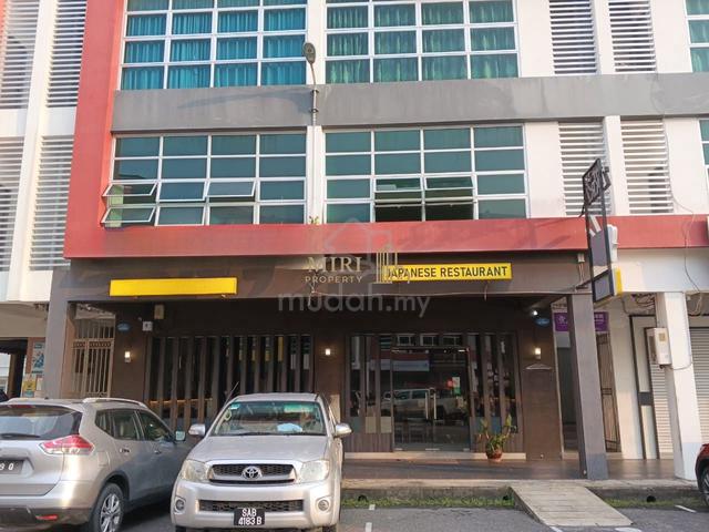 Ground-floor Shop For Rent (Adjoining unit) 1
