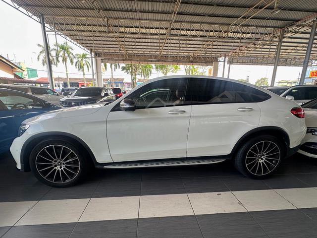 2019 Mercedes Benz GLC300 2.0 4MATIC COUPE (A) - 3