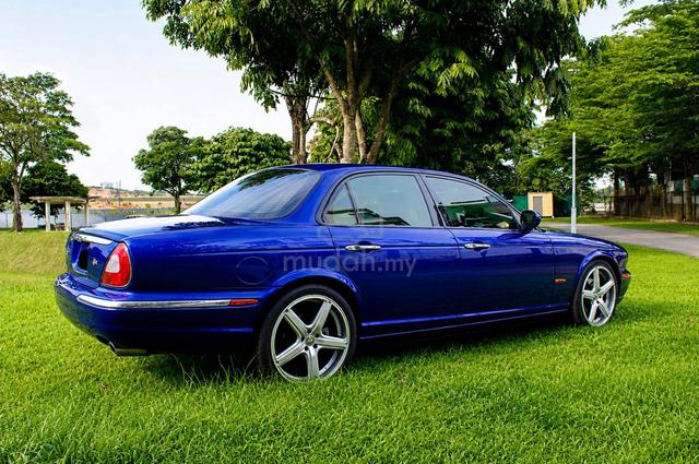 2004 Jaguar XJ8 V8 - 2