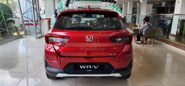 New Honda WRV REBATE and FREE GIFTS - 3