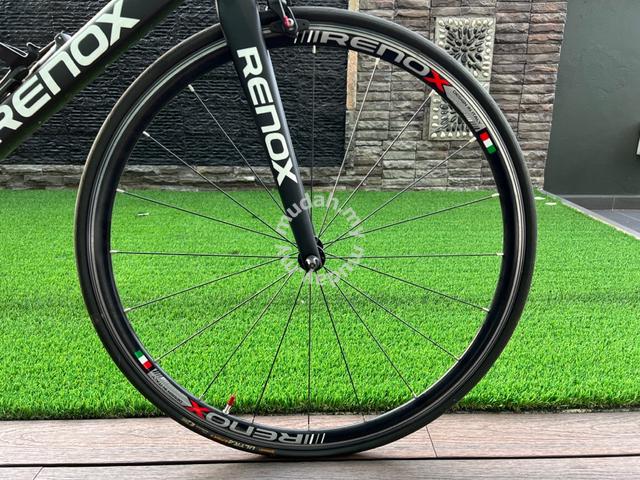 renox r5 road bike