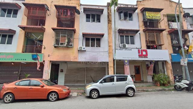 Ground Floor Shoplo 1500sf) Taman Orkid Cheras Batu 9 Cheras for rent 1