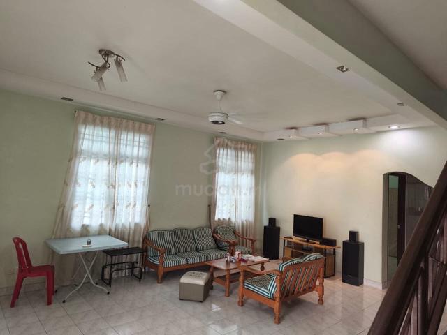 Bukit Indah Double Storey Corner House 4 Bedroom For Rent 1