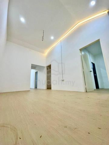 Single Storey Freehold | Taman Teratai Skudai | Unblock View 1