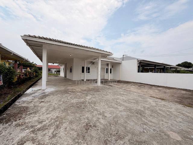 Single Storey Semi Detached House for Sale at Taman Permai Miri 1