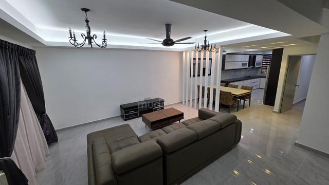 2stry Full Reno Modern Near school Mosque 1