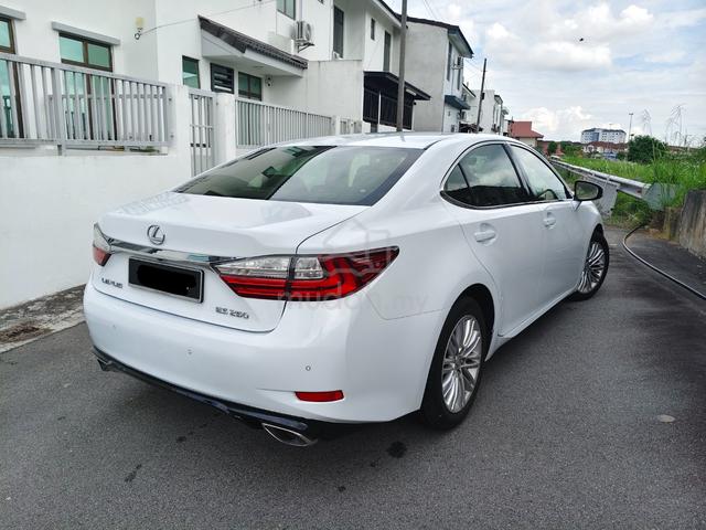 2016 Lexus ES250 2.5 PREMIUM FACELIFT (A) - 3