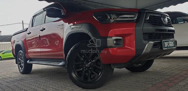 Toyota HILUX 2.8 ROGUE (A) Year 2024 UMW Warranty - 1