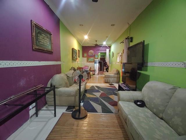 Dataran Segar Lukut Port Dickson Freehold Teres Setingkat 20x70 1