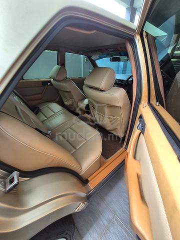 Mercedes Benz 230 W124 (A) - 4
