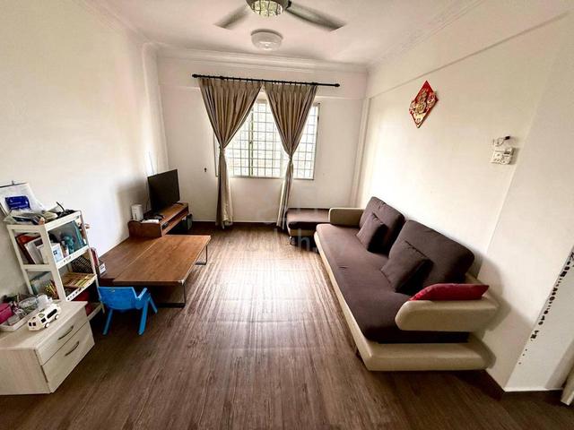 Persiaran Tanjung Apartment 1