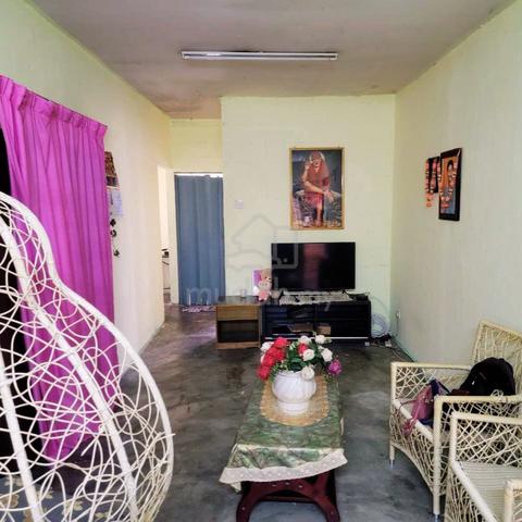 Pangsapuri Pelangi Indah 1