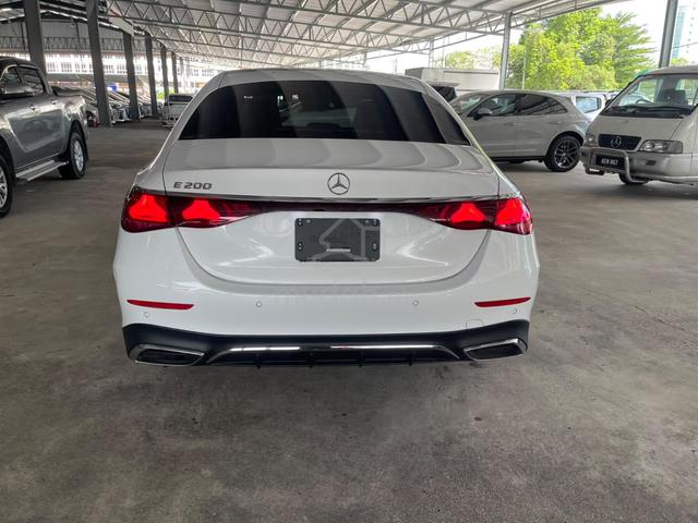 2024 MERCEDES BENZ E200 AMG Line W214 - 5