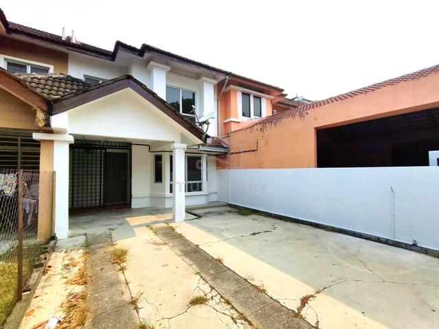 RUMAH TERES 2 TINGKAT FACING OPEN ,SAUJANA UTAMA SG BULOH Non Bumi lot 1