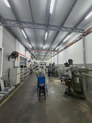 Corner Fully Covered Renovated Good Condition Factory Teknologi Cheng 1