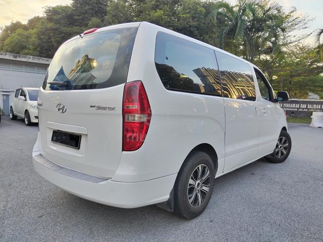 2018 Hyundai GRAND STAREX 2.5 (A) F/LOAN 3Y WARRAN - 2