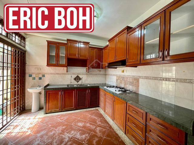 [2 STY] GELUGOR 1540sf TERRACE RENOVATED CONCRETE FLOOR 1