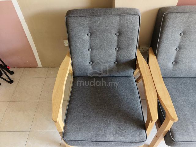 sofa 3 2 1 dan meja kopi  - photo 2 of 5