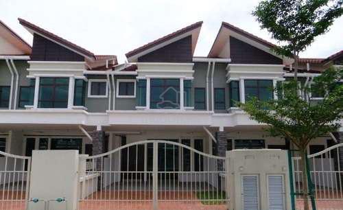 Seksyen 4 Tambahan double story house for rent 1